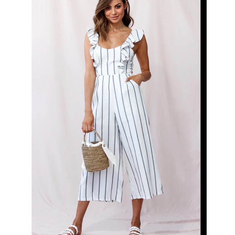Pink Lily Striped Ruffle Strap Wide Leg Jumpsuit Cropped Pants Women's‎ M